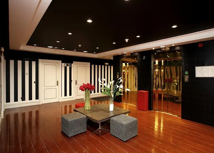 López De Haro Hotel