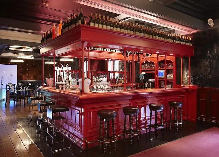 Hotel López De Haro 5*