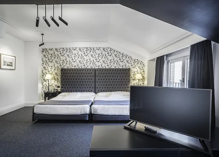 López De Haro Hotel 5*