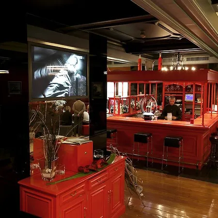 Lopez De Haro 호텔 5*